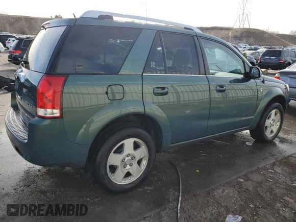 2006 Saturn VUE z VIN 5GZCZ63486S888643, wystawiony jako Copart lot #85455354 z przebiegiem 173 441 mil mil oraz Szkoda całkowita • Salvage title. Historia ofert i sprzedaży dostępna na DreamBid. Obrazek 3.
