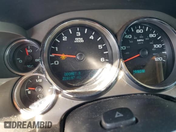 ✅ 2009 GMC Sierra 1500 SLE • VIN: 3GTEC23079G220510 • Лот: 90747625. Опубликован ранее на Copart с пробегом 228 197 миль. Бесплатный доступ к архиву аукционных продаж из США и подробный отчёт об истории автомобиля на DreamBid. Изображение 9.