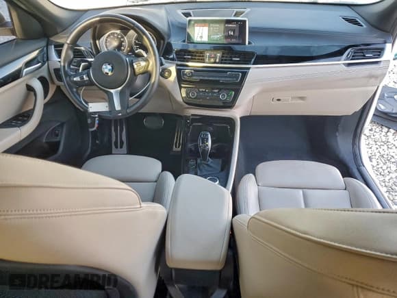 ✅ 2023 BMW X2 sDrive28i • VIN: WBXYH9C04P5V31617 • Lot: 95506435. Listed on Copart with 27,813 mi. Free auction sales archive from the USA and detailed vehicle history report at DreamBid. Image 8.