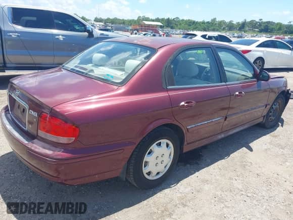 2005 Hyundai Sonata GL с VIN KMHWF25H25A194451, выставлен на аукционе IAAI как лот 42270924 с пробегом 99 606 миль миль и . История ставок и продаж доступна на DreamBid. Изображение 4.