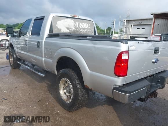 ✅ 2016 Ford F-250 Lariat • VIN: 1FT7W2BT1GEA10937 • Lot: 42453379. Listed on IAAI with 447,354 mi. Free auction sales archive from the USA and detailed vehicle history report at DreamBid. Image 3.