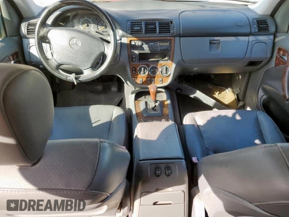 ✅ 1999 Mercedes-Benz M 320/430/500 • VIN: 4JGAB72E2XA098917 • Лот: 91905845. Опубликован ранее на Copart с пробегом 120 326 миль. Бесплатный доступ к архиву аукционных продаж из США и подробный отчёт об истории автомобиля на DreamBid. Изображение 8.