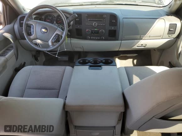 ✅ 2013 Chevrolet Silverado 2500HD LT • VIN: 1GC1CXE84DF135665 • Лот: 76053634. Опубликован ранее на Copart с пробегом 84 113 миль. Бесплатный доступ к архиву аукционных продаж из США и подробный отчёт об истории автомобиля на DreamBid. Изображение 8.