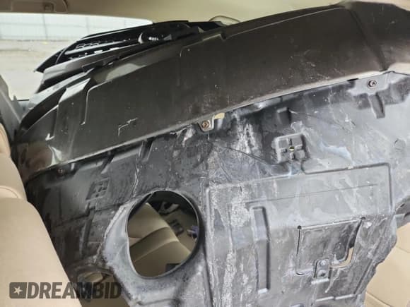 ✅ 2009 Toyota RAV4 • VIN: JTMBK33V895074410 • Lot: 82291465. Wystawiony na Copart z przebiegiem Nie podano. Bezpłatny archiwum sprzedaży aukcyjnych z USA i szczegółowy raport historii pojazdu na DreamBid. Zdjęcie 13.