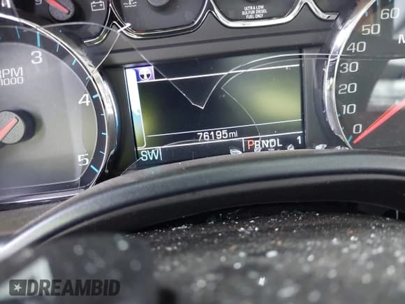 ✅ 2019 Chevrolet Silverado 2500HD High Country • VIN: 1GC1KUEY5KF175591 • Lot: 43425970. Wystawiony na IAAI z przebiegiem 76 195 mil. Bezpłatny archiwum sprzedaży aukcyjnych z USA i szczegółowy raport historii pojazdu na DreamBid. Zdjęcie 15.