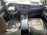 ✅ 2024 Dodge Durango GT • VIN: 1C4RDHDG1RC190162 • Лот: 81749805. Опубликован ранее на Copart с пробегом Не указан. Бесплатный доступ к архиву аукционных продаж из США и подробный отчёт об истории автомобиля на DreamBid. Изображение 8.