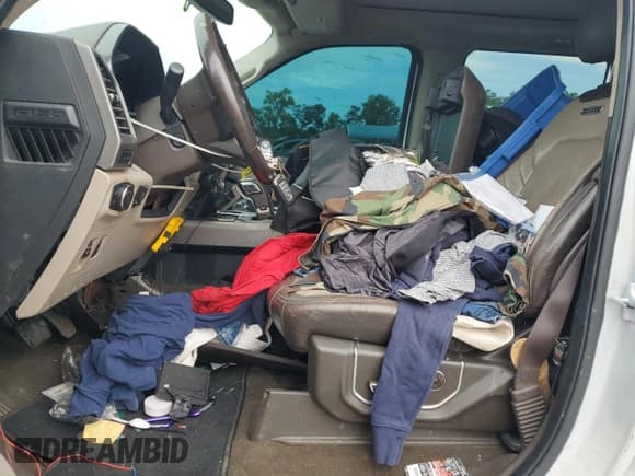 ✅ 2019 Ford F-150 Limited • VIN: 1FTEW1EG3KFB76041 • Лот: 63631655. Опубликован ранее на Copart с пробегом Не указан. Бесплатный доступ к архиву аукционных продаж из США и подробный отчёт об истории автомобиля на DreamBid. Изображение 7.