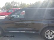 ✅ 2020 Ford Explorer XLT • VIN: 1FMSK8DH1LGB59425 • Lot: 43337171. Wystawiony na IAAI z przebiegiem 56 902 mil. Bezpłatny archiwum sprzedaży aukcyjnych z USA i szczegółowy raport historii pojazdu na DreamBid. Zdjęcie 15.