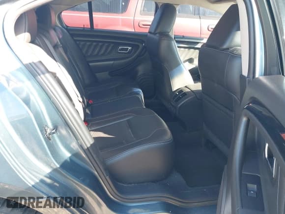 ✅ 2010 Ford Taurus Limited • VIN: 1FAHP2JW3AG155086 • Lot: 43391821. Listed on IAAI with 91,340 mi. Free auction sales archive from the USA and detailed vehicle history report at DreamBid. Image 8.