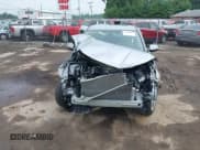 ✅ 2022 Honda HR-V LX • VIN: 3CZRU5H38NM724783 • Lot: 42844860. Wystawiony na IAAI z przebiegiem 33 255 mil. Bezpłatny archiwum sprzedaży aukcyjnych z USA i szczegółowy raport historii pojazdu na DreamBid. Zdjęcie 6.