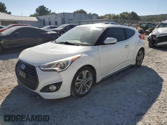 ✅ 2016 Hyundai Veloster Turbo • VIN: KMHTC6AE7GU304135 • Лот: 80645175. Опубликован ранее на Copart с пробегом 85 545 миль. Бесплатный доступ к архиву аукционных продаж из США и подробный отчёт об истории автомобиля на DreamBid. Изображение 1.