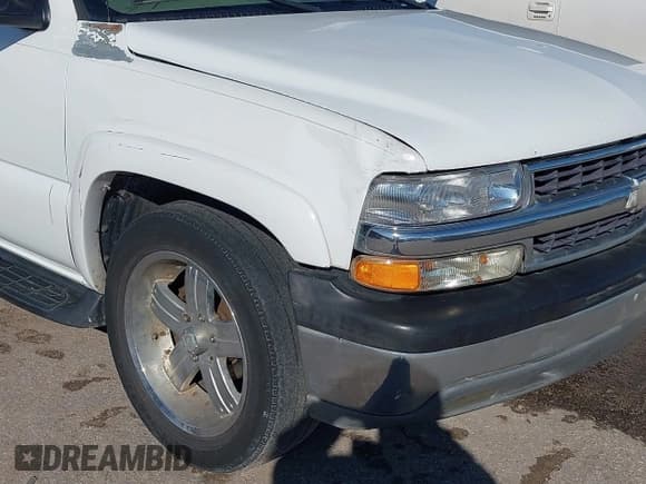 ✅ 2004 Chevrolet Suburban LT • VIN: 1GNEC16Z54J122210 • Lot: 43804135. Listed on IAAI with 197,982 mi. Free auction sales archive from the USA and detailed vehicle history report at DreamBid. Image 6.