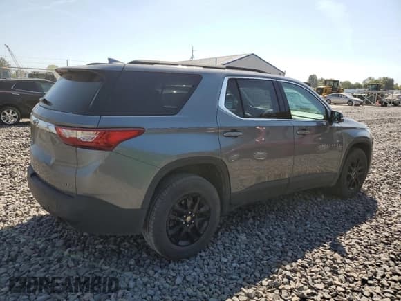 ✅ 2019 Chevrolet Traverse LT Cloth • VIN: 1GNERGKW9KJ285453 • Lot: 72084555. Wystawiony na Copart z przebiegiem 120 788 mil. Bezpłatny archiwum sprzedaży aukcyjnych z USA i szczegółowy raport historii pojazdu na DreamBid. Zdjęcie 3.