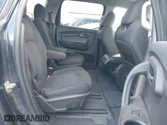 ✅ 2012 Chevrolet Traverse 2LT • VIN: 1GNKVJED2CJ285320 • Lot: 43563492. Wystawiony na IAAI z przebiegiem 177 560 mil. Bezpłatny archiwum sprzedaży aukcyjnych z USA i szczegółowy raport historii pojazdu na DreamBid. Zdjęcie 8.