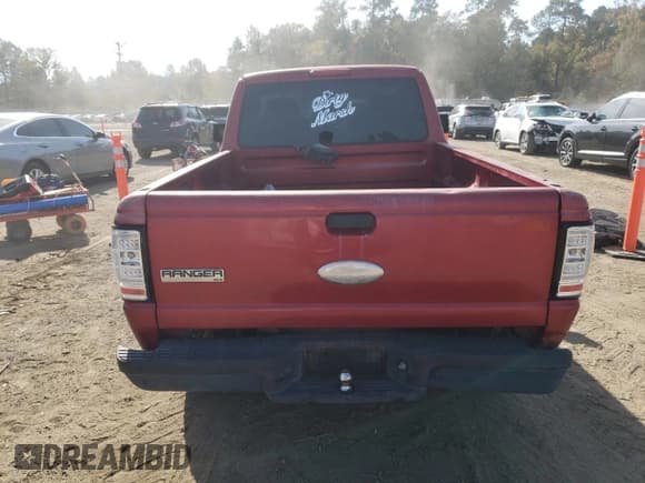 ✅ 2006 Ford Ranger XL • VIN: 1FTYR10D96PA22824 • Lot: 93370095. Wystawiony na Copart z przebiegiem 169 369 mil. Bezpłatny archiwum sprzedaży aukcyjnych z USA i szczegółowy raport historii pojazdu na DreamBid. Zdjęcie 6.