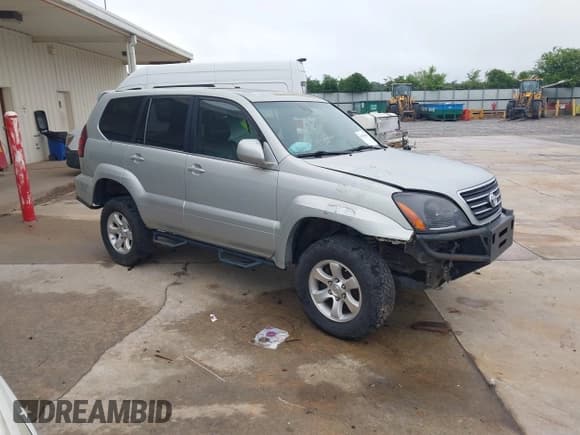✅ 2003 Lexus GX 470 • VIN: JTJBT20XX30011789 • Lot: 40788965. Wystawiony na IAAI z przebiegiem 257 955 mil. Bezpłatny archiwum sprzedaży aukcyjnych z USA i szczegółowy raport historii pojazdu na DreamBid. Zdjęcie 1.
