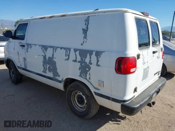 ✅ 2000 Dodge RAM • VIN: 2B7HB11Y0YK105364 • Lot: 43547863. Wystawiony na IAAI z przebiegiem Nie podano. Bezpłatny archiwum sprzedaży aukcyjnych z USA i szczegółowy raport historii pojazdu na DreamBid. Zdjęcie 3.