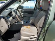 ✅ 2010 Mercury Mariner • VIN: 4M2CN8BG8AKJ11564 • Lot: 64171555. Listed on Copart with 180,034 mi. Free auction sales archive from the USA and detailed vehicle history report at DreamBid. Image 7.