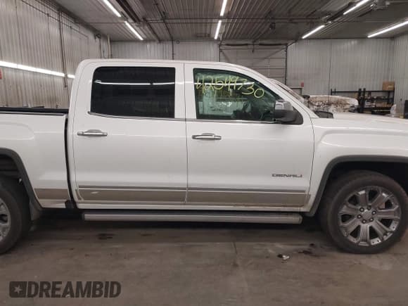 ✅ 2017 GMC Sierra 1500 Denali • VIN: 3GTU2PEJXHG240654 • Lot: 42549730. Listed on IAAI with 157,480 mi. Free auction sales archive from the USA and detailed vehicle history report at DreamBid. Image 14.