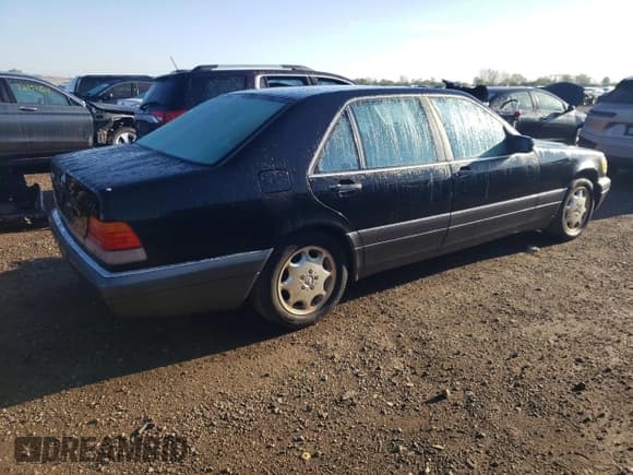 ✅ 1995 Mercedes-Benz S 320 • VIN: WDBGA33E4SA247764 • Lot: 72717434. Wystawiony na Copart z przebiegiem 114 034 mil. Bezpłatny archiwum sprzedaży aukcyjnych z USA i szczegółowy raport historii pojazdu na DreamBid. Zdjęcie 3.
