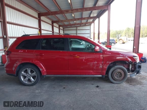 ✅ 2017 Dodge Journey Crossroad Plus • VIN: 3C4PDCGG8HT501546 • Лот: 43214376. Опубликован ранее на IAAI с пробегом 105 715 миль. Бесплатный доступ к архиву аукционных продаж из США и подробный отчёт об истории автомобиля на DreamBid. Изображение 13.