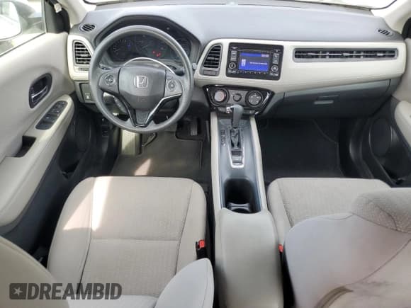 ✅ 2018 Honda HR-V LX • VIN: 3CZRU5H32JM701381 • Lot: 90097115. Listed on Copart with 70,780 mi. Free auction sales archive from the USA and detailed vehicle history report at DreamBid. Image 8.