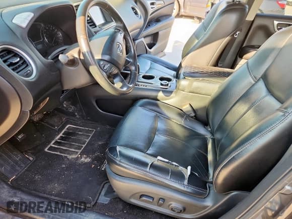 ✅ 2015 Nissan Pathfinder Platinum • VIN: 5N1AR2MM9FC632419 • Lot: 85166035. Listed on Copart with 138,950 mi. Free auction sales archive from the USA and detailed vehicle history report at DreamBid. Image 7.