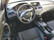 ✅ 2011 Honda Accord LX-S • VIN: 1HGCS1B33BA006796 • Лот: 85727835. Опубликован ранее на Copart с пробегом 248 656 миль. Бесплатный доступ к архиву аукционных продаж из США и подробный отчёт об истории автомобиля на DreamBid. Изображение 8.