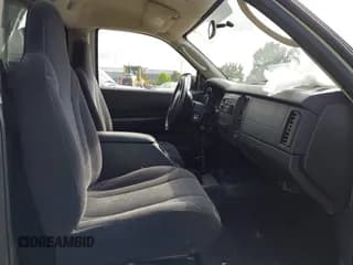 ✅ 2002 Dodge Dakota • VIN: 1B7FL16X62S537717 • Lot: 42261629. Wystawiony na IAAI z przebiegiem Nie podano. Bezpłatny archiwum sprzedaży aukcyjnych z USA i szczegółowy raport historii pojazdu na DreamBid. Zdjęcie 5.