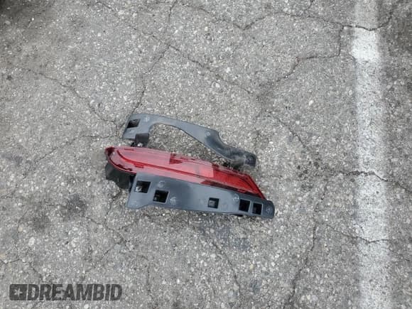 ✅ 2023 Chevrolet Bolt EV 1LT • VIN: 1G1FW6S06P4127338 • Lot: 39826874. Wystawiony na Copart z przebiegiem 2 505 mil. Bezpłatny archiwum sprzedaży aukcyjnych z USA i szczegółowy raport historii pojazdu na DreamBid. Zdjęcie 12.