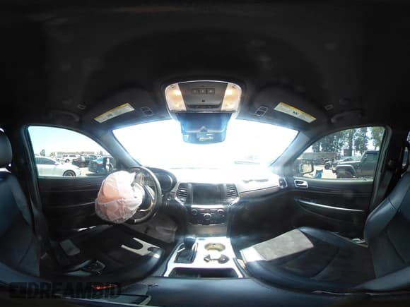 ✅ 2018 Jeep Grand Cherokee Altitude • VIN: 1C4RJEAG2JC428536 • Lot: 42472960. Wystawiony na IAAI z przebiegiem 74 631 mil. Bezpłatny archiwum sprzedaży aukcyjnych z USA i szczegółowy raport historii pojazdu na DreamBid. Zdjęcie 18.