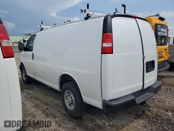 ✅ 2023 Chevrolet Express Cargo • VIN: 1GCWGAFP8P1250963 • Lot: 66743705. Listed on Copart with 22,882 mi. Free auction sales archive from the USA and detailed vehicle history report at DreamBid. Image 2.