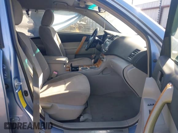 ✅ 2008 Toyota Highlander • VIN: JTEEW41A482007659 • Лот: 40612418. Опубликован ранее на IAAI с пробегом 169 099 миль. Бесплатный доступ к архиву аукционных продаж из США и подробный отчёт об истории автомобиля на DreamBid. Изображение 5.