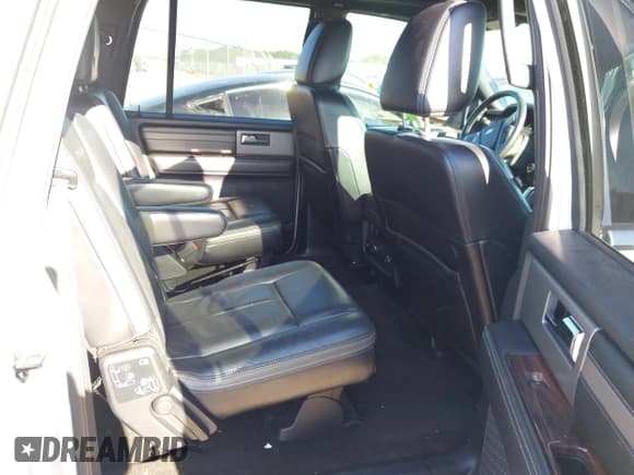 ✅ 2016 Ford Expedition Max Platinum • VIN: 1FMJK1LTXGEF31256 • Lot: 42475858. Listed on IAAI with 134,167 mi. Free auction sales archive from the USA and detailed vehicle history report at DreamBid. Image 8.