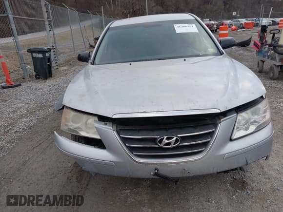 ✅ 2010 Hyundai Sonata GLS • VIN: 5NPET4AC4AH648068 • Лот: 41386151. Опубликован ранее на IAAI с пробегом 116 550 миль. Бесплатный доступ к архиву аукционных продаж из США и подробный отчёт об истории автомобиля на DreamBid. Изображение 12.