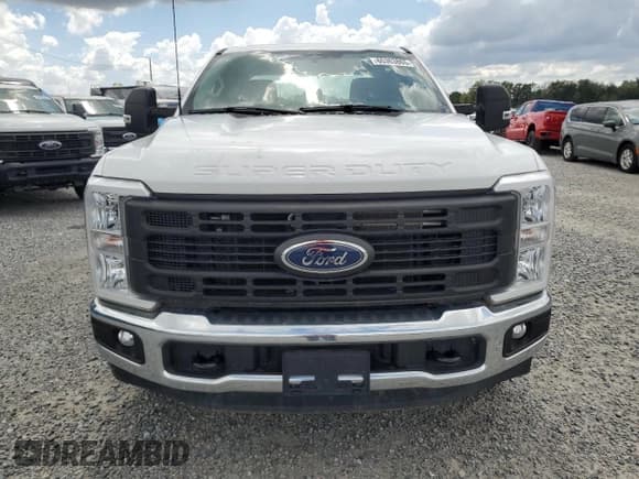 ✅ 2024 Ford F-250 • VIN: 1FD7X2AA3RED37268 • Лот: 65363865. Опубликован ранее на Copart с пробегом Не указан. Бесплатный доступ к архиву аукционных продаж из США и подробный отчёт об истории автомобиля на DreamBid. Изображение 5.