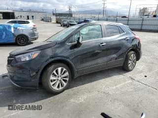 ✅ 2019 Buick Encore Preferred • VIN: KL4CJASB6KB847251 • Lot: 85114435. Wystawiony na Copart z przebiegiem 51 954 mil. Bezpłatny archiwum sprzedaży aukcyjnych z USA i szczegółowy raport historii pojazdu na DreamBid. Zdjęcie 1.