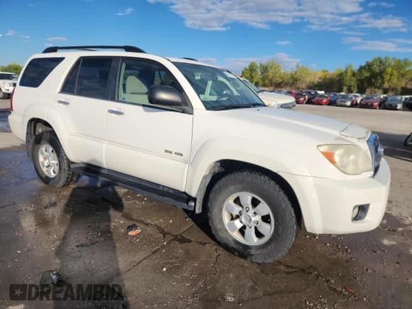 ✅ 2007 Toyota 4Runner SR5 • VIN: JTEBU14R478104722 • Lot: 84819175. Wystawiony na Copart z przebiegiem 298 587 mil. Bezpłatny archiwum sprzedaży aukcyjnych z USA i szczegółowy raport historii pojazdu na DreamBid. Zdjęcie 4.