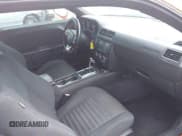 ✅ 2012 Dodge Challenger SXT Plus • VIN: 2C3CDYAG3CH137496 • Lot: 43769406. Wystawiony na IAAI z przebiegiem 194 196 mil. Bezpłatny archiwum sprzedaży aukcyjnych z USA i szczegółowy raport historii pojazdu na DreamBid. Zdjęcie 5.