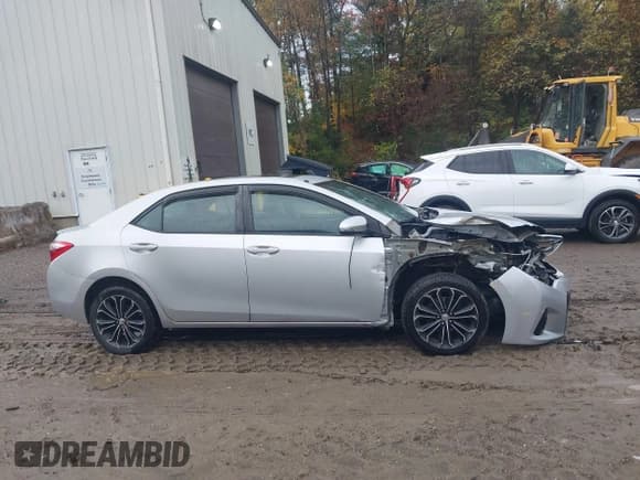 ✅ 2014 Toyota Corolla S Plus • VIN: 2T1BURHE5EC188125 • Lot: 43486334. Wystawiony na IAAI z przebiegiem 122 534 mil. Bezpłatny archiwum sprzedaży aukcyjnych z USA i szczegółowy raport historii pojazdu na DreamBid. Zdjęcie 13.