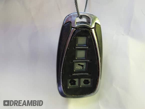 2016 Chevrolet Malibu LT z VIN 1G1ZE5STXGF281284, wystawiony jako IAAI lot #43500454 z przebiegiem 149 133 mil mil oraz . Historia ofert i sprzedaży dostępna na DreamBid. Obrazek 11.