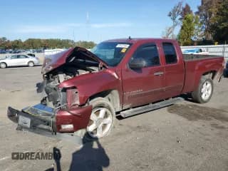 ✅ 2008 Chevrolet Silverado 1500 2LT • VIN: 2GCEC19J981128865 • Lot: 78122164. Wystawiony na Copart z przebiegiem 210 518 mil. Bezpłatny archiwum sprzedaży aukcyjnych z USA i szczegółowy raport historii pojazdu na DreamBid. Zdjęcie 1.