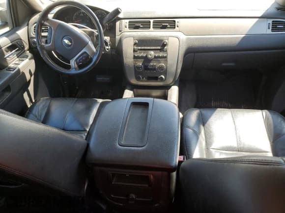 ✅ 2012 Chevrolet Silverado 1500 • VIN: 1GC1CYCG2CF131029 • Лот: 68764195. Опубликован ранее на Copart с пробегом Не указан. Бесплатный доступ к архиву аукционных продаж из США и подробный отчёт об истории автомобиля на DreamBid. Изображение 8.