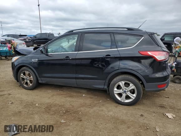 ✅ 2016 Ford Escape SE • VIN: 1FMCU0GX1GUB35328 • Lot: 62343395. Wystawiony na Copart z przebiegiem 127 709 mil. Bezpłatny archiwum sprzedaży aukcyjnych z USA i szczegółowy raport historii pojazdu na DreamBid. Zdjęcie 2.