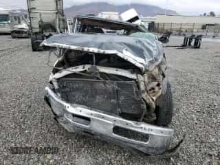 2001 Dodge 3500 z VIN 1B7MC337X1J603696, wystawiony jako Copart lot #45352605 z przebiegiem Nie podano mil oraz Szkoda całkowita • Salvage title. Historia ofert i sprzedaży dostępna na DreamBid. Obrazek 5.