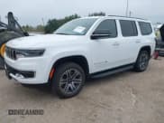 ✅ 2025 Jeep Wagoneer Series II • VIN: 1C4SJVBP8SS510407 • Лот: 43838731. Опубликован ранее на IAAI с пробегом 9 173 миль. Бесплатный доступ к архиву аукционных продаж из США и подробный отчёт об истории автомобиля на DreamBid. Изображение 2.