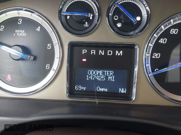 ✅ 2013 Cadillac Escalade ESV Platinum Edition • VIN: 1GYS3KEF3DR103255 • Лот: 41866633. Опубликован ранее на IAAI с пробегом 147 425 миль. Бесплатный доступ к архиву аукционных продаж из США и подробный отчёт об истории автомобиля на DreamBid. Изображение 15.