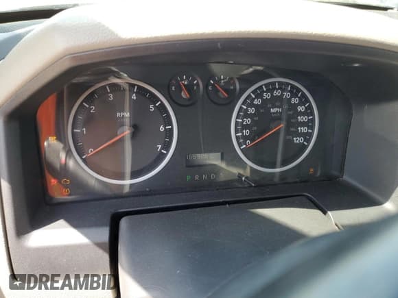 ✅ 2009 Dodge 1500 SLT • VIN: 1D3HB18P59S780672 • Lot: 56218845. Wystawiony na Copart z przebiegiem 166 926 mil. Bezpłatny archiwum sprzedaży aukcyjnych z USA i szczegółowy raport historii pojazdu na DreamBid. Zdjęcie 9.