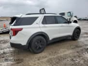 ✅ 2021 Ford Explorer Timberline • VIN: 1FMSK8JHXMGC19059 • Лот: 70508235. Опубликован ранее на Copart с пробегом 57 807 миль. Бесплатный доступ к архиву аукционных продаж из США и подробный отчёт об истории автомобиля на DreamBid. Изображение 3.