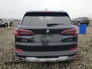 ✅ 2021 BMW X5 xDrive40i • VIN: 5UXCR6C04M9G15820 • Lot: 90668895. Wystawiony na Copart z przebiegiem Nie podano. Bezpłatny archiwum sprzedaży aukcyjnych z USA i szczegółowy raport historii pojazdu na DreamBid. Zdjęcie 6.